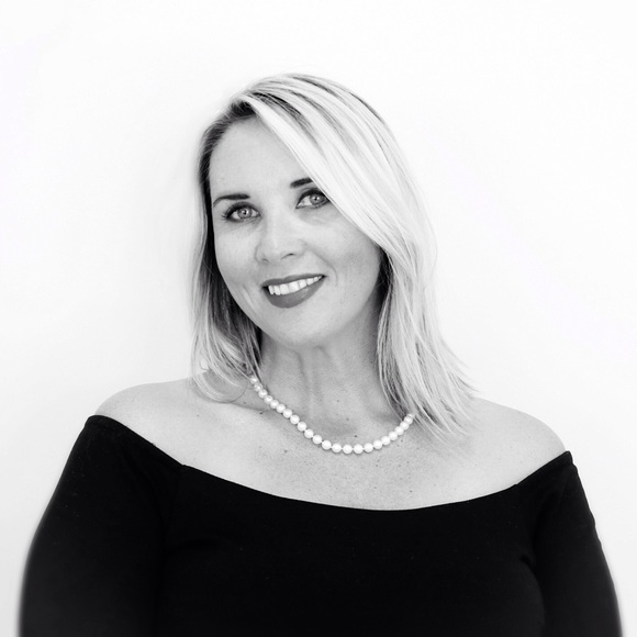 Meet your Posher, Trisha - Picture 2 of 6